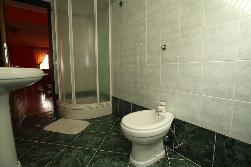 Rooms Markovic Оточац Номер фото
